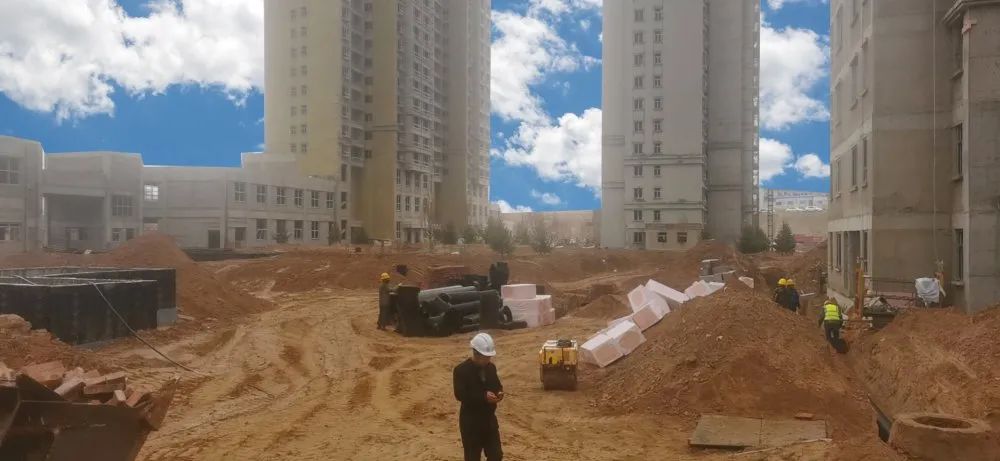 1617859574534383.jpg 1617859574534383.jpg