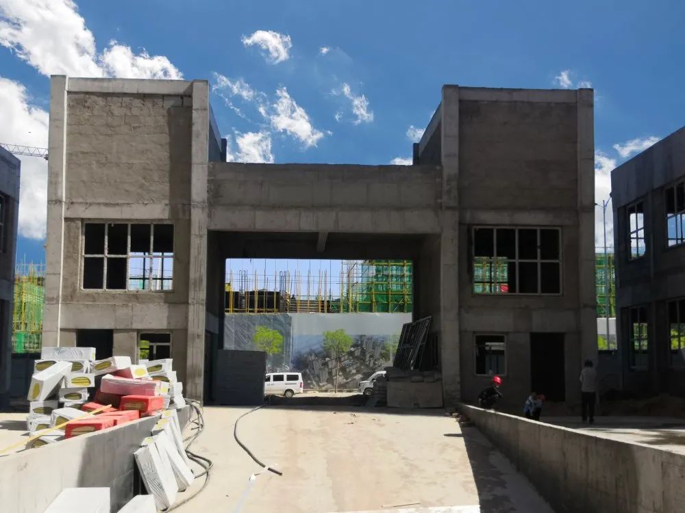 1621409839644162.jpg 1621409839644162.jpg